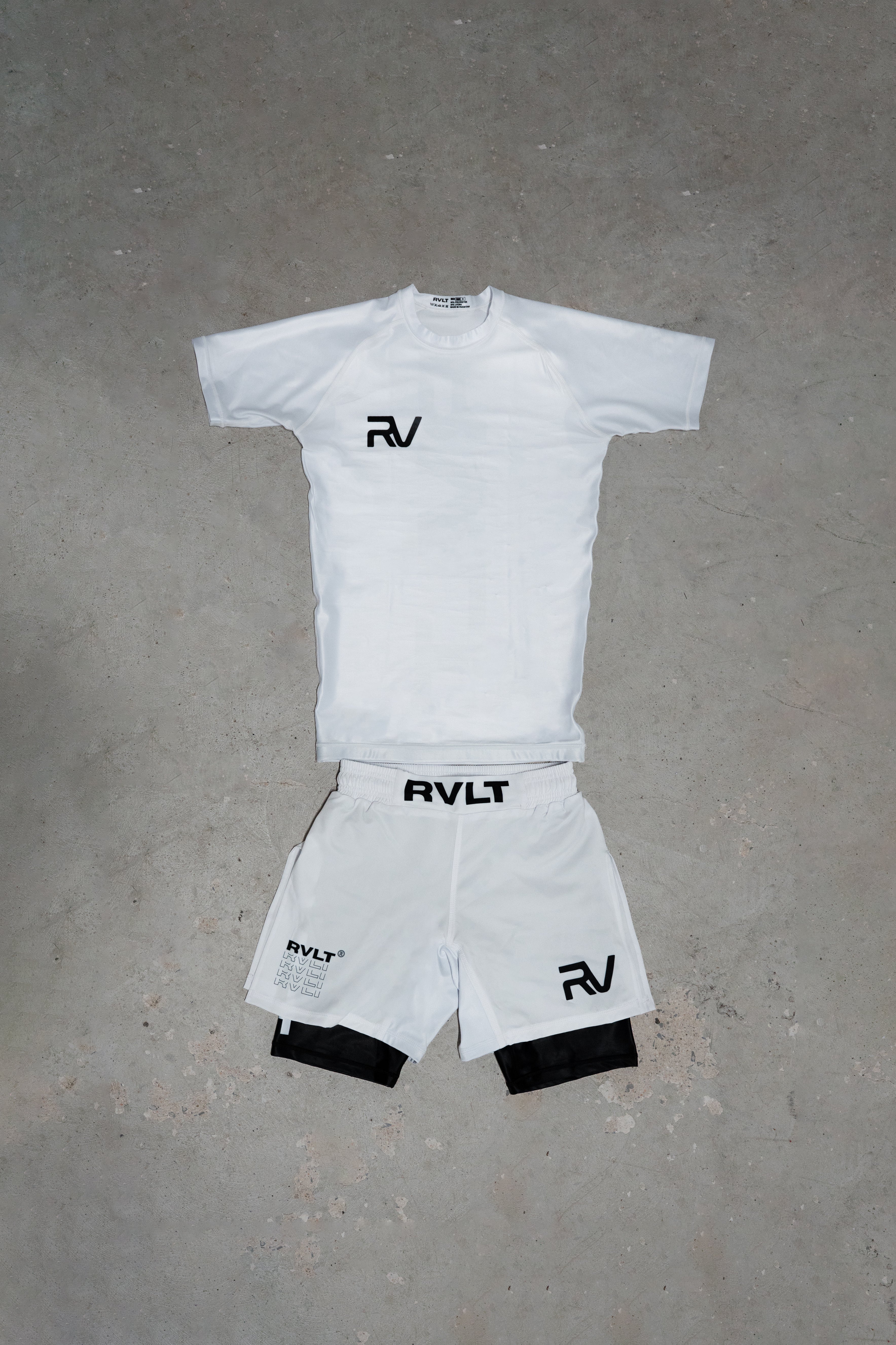 RVLT Drop 02 Conjunto
